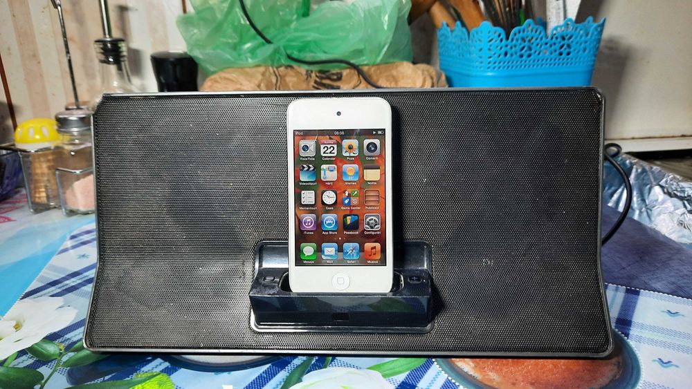 Dock iphone si ipod