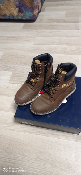 Ghete FILA de iarna din piele , pentru băieți