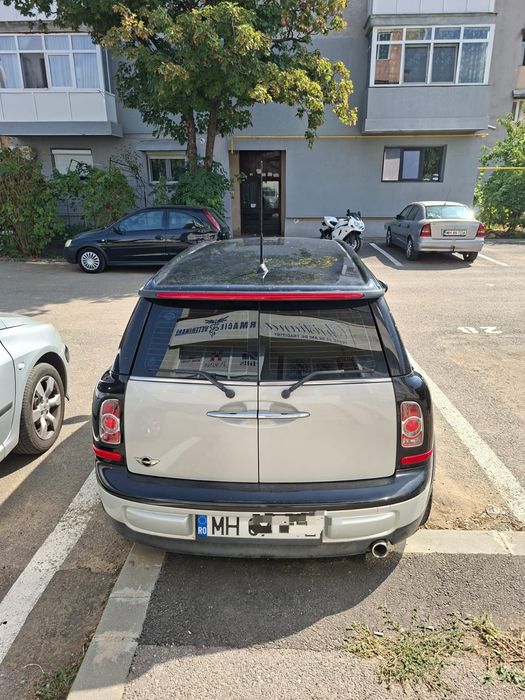 Vand  urgent masina personala Minicooper Clubman