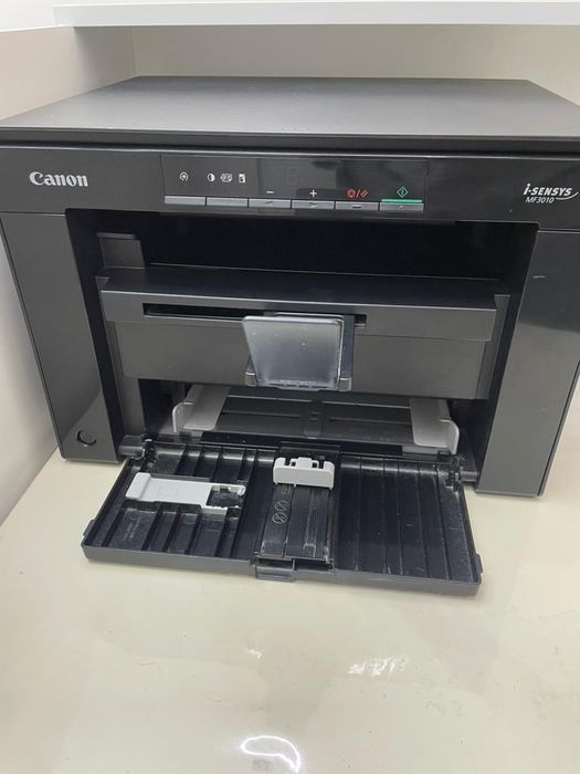 Продам принтер canon MF3010