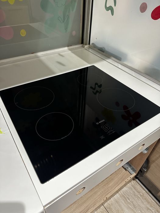 Варочная поверхность Bosch PUG61RAA5 черный