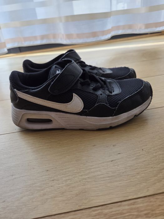 Adidasi Nike Air marime 35