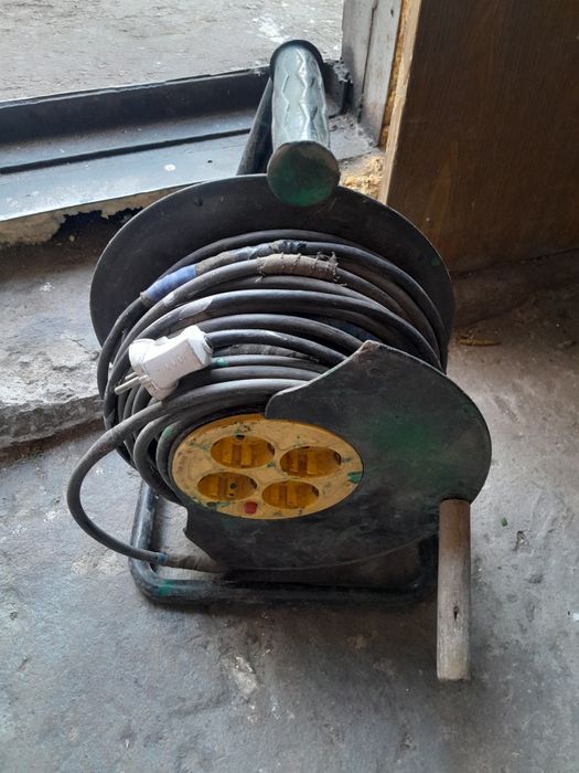 Катушка 25м продам