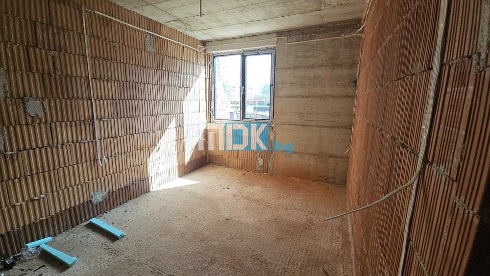 3-стаен с опция 4-стаен Без комисионна АКТ 14