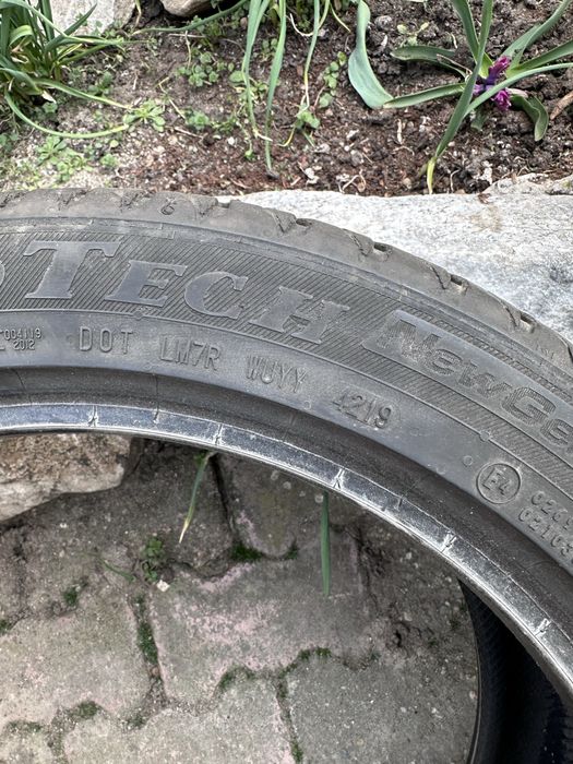Anvelope  225/45 R17
