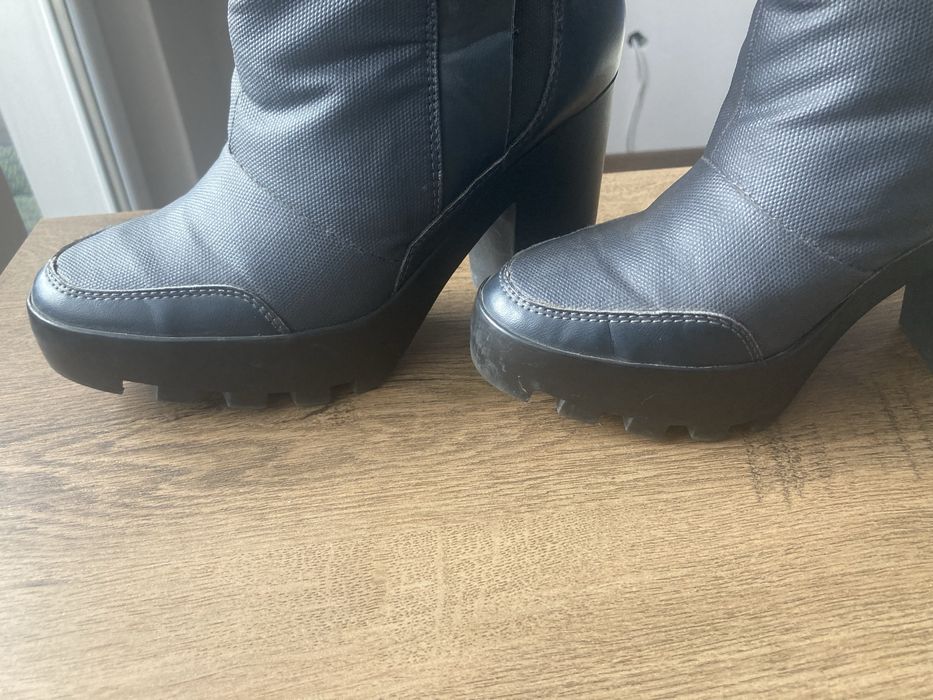 Боти Calvin Klein