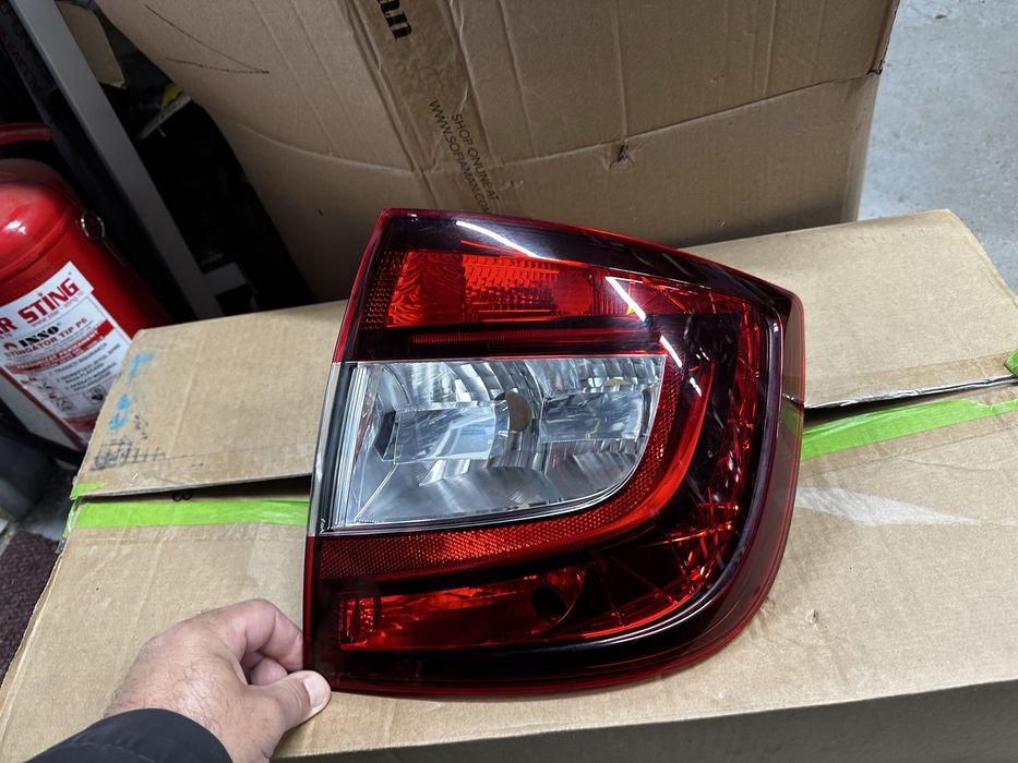 Stop dreapta skoda rapid faceliftcod:5Jh945208..