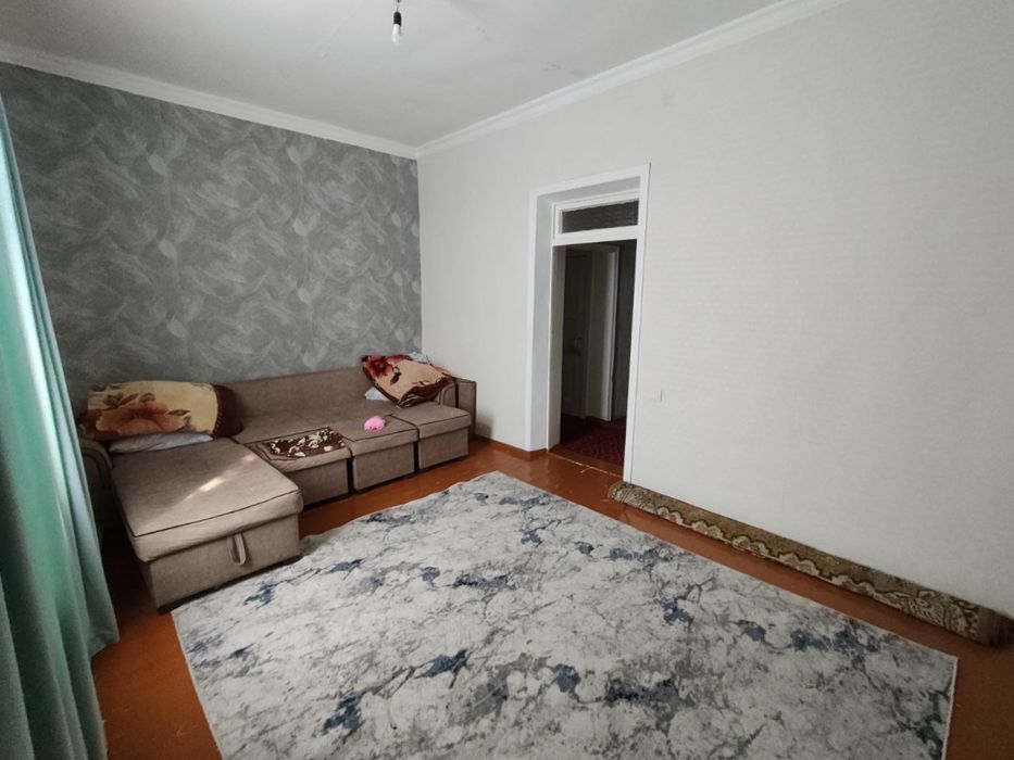 Продается 3 комнатная квартира на Наваи