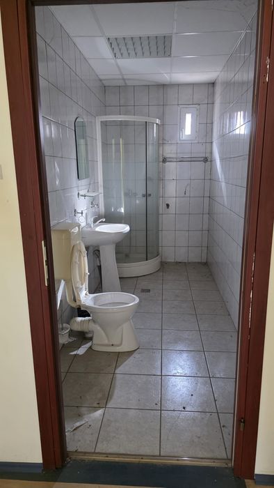 De Închiriat/Vânzare Hală/Depozit 1.64 €/mp,Calea Borsului nr.45