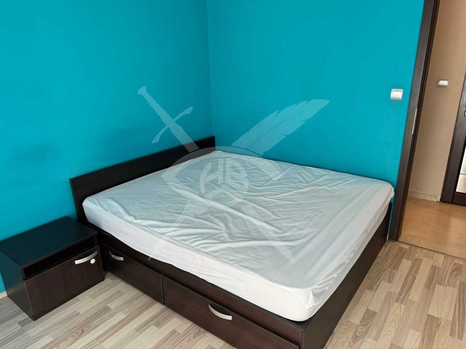 Дава се под наем Двустаен апартамент в София, Център - 65 кв.м за 598.23 € - Снимка #3