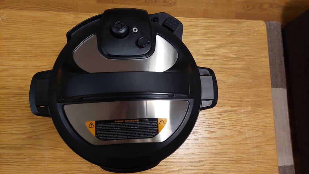 Комбиниран мултикукър Instant Pot DUO CRISP + AIR FRYER, 8 L