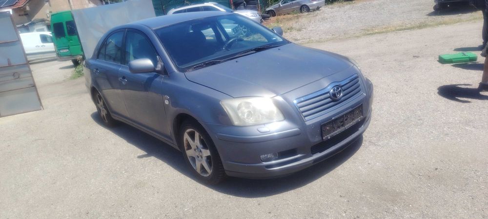 Toyota Avensis 2.0 d4d, Тойота Авенсис на части!!
Юни 2004