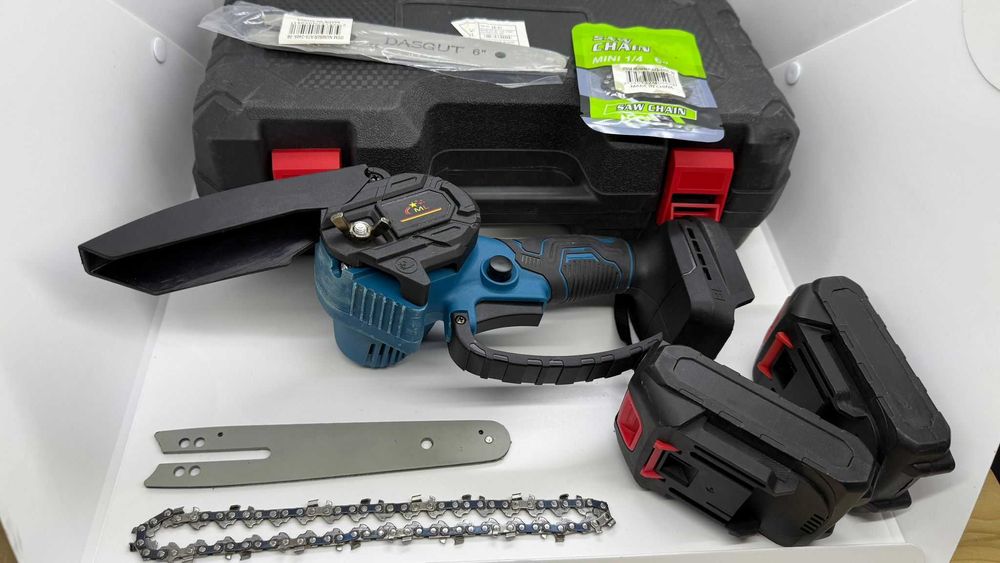 Mini Drujba/Fierăstrău Electric,6 inch,2 Lanturi, 2 Lame,2 Acumulatori