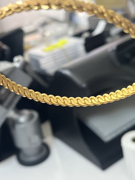 Златна гривна 22 карата