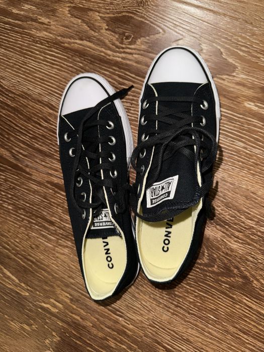 Срочно! Кеды Converse!