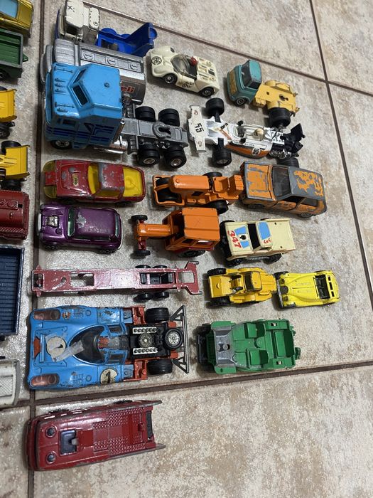 Стари/ретро метални колички