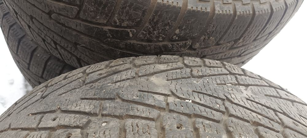 Продам комплект шин R17 265/65