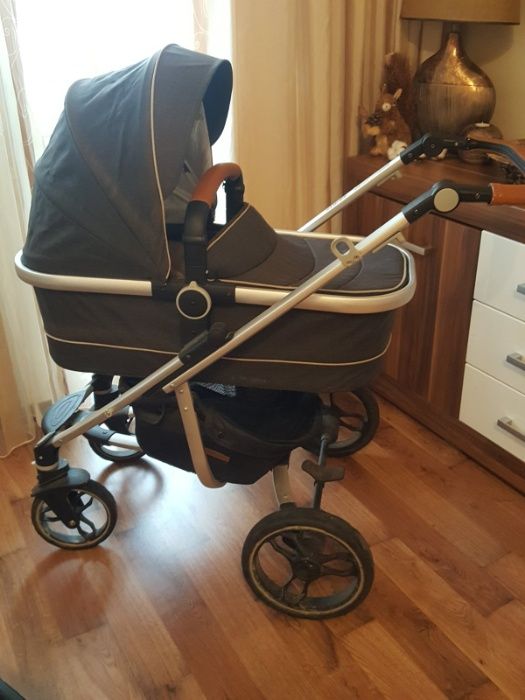 Бебешка количка - като нова
