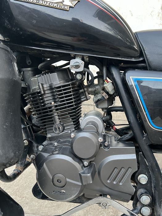 Мотоцикл Suzuki gsx 200 куб