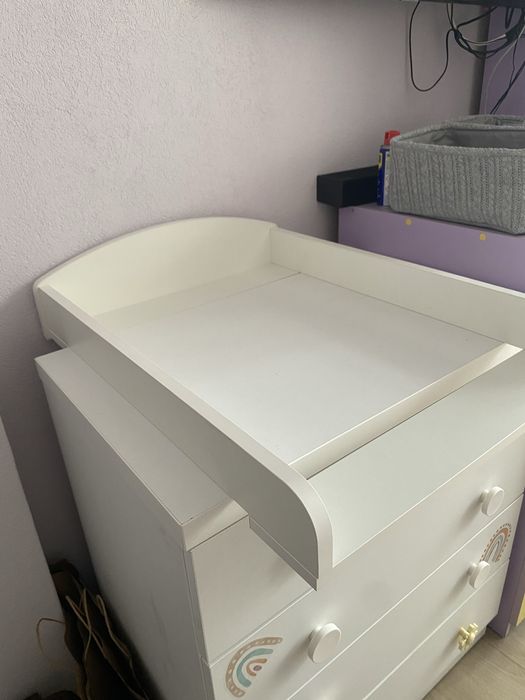 Попивалник с дървена поставка към него