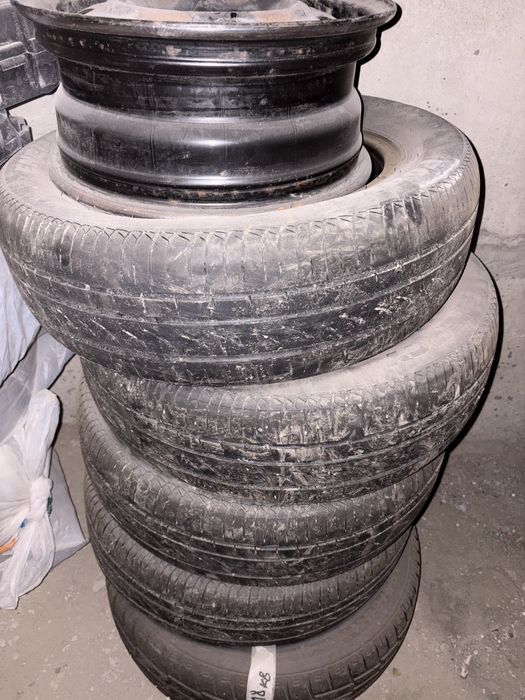 Продается летние шины R 15