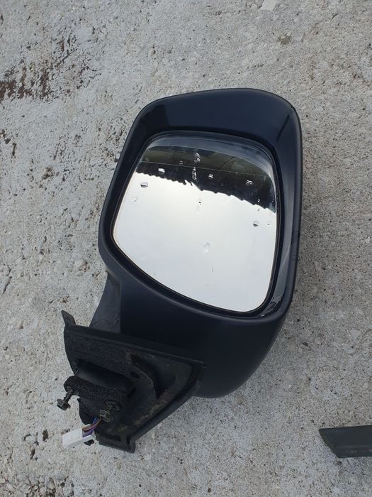 Огледала Mazda 5