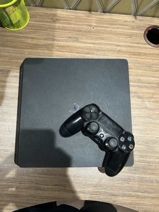 Ps 4 slim  1 трб