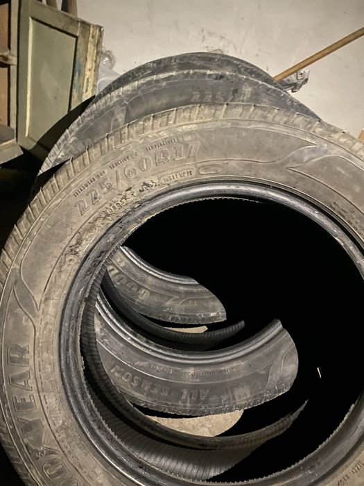 Шины продам летние