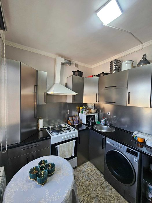 3 хоналик квартира 7 кават янги лифтлик дом, 7 микр