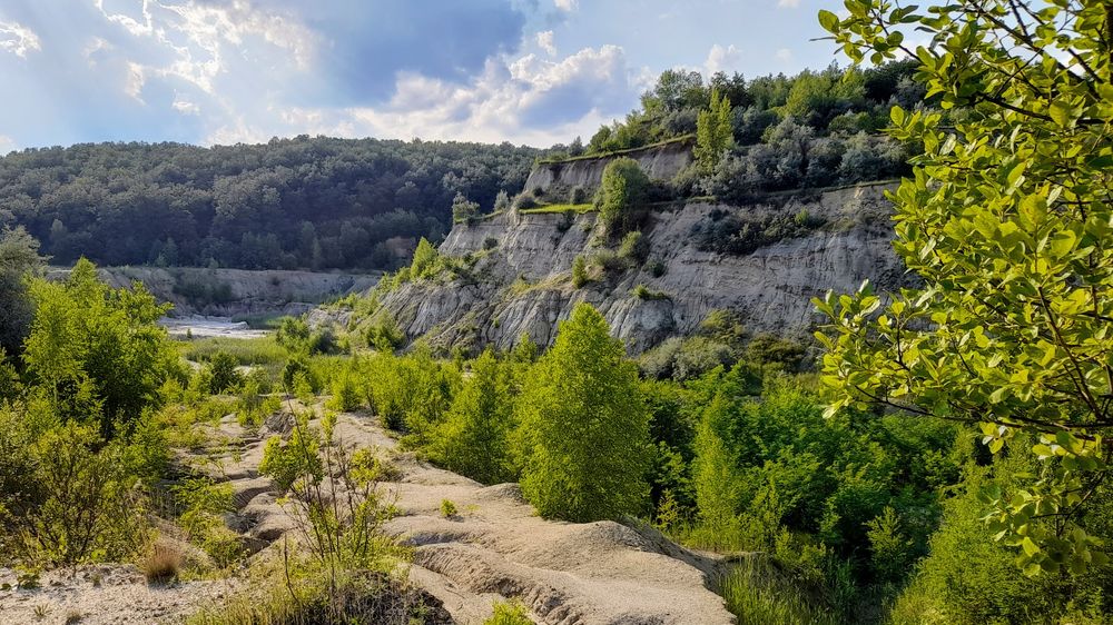 Teren intravilan, aproape de Laguna Albastra!