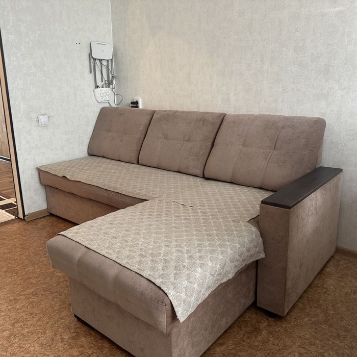 Продам диван с атаманкой