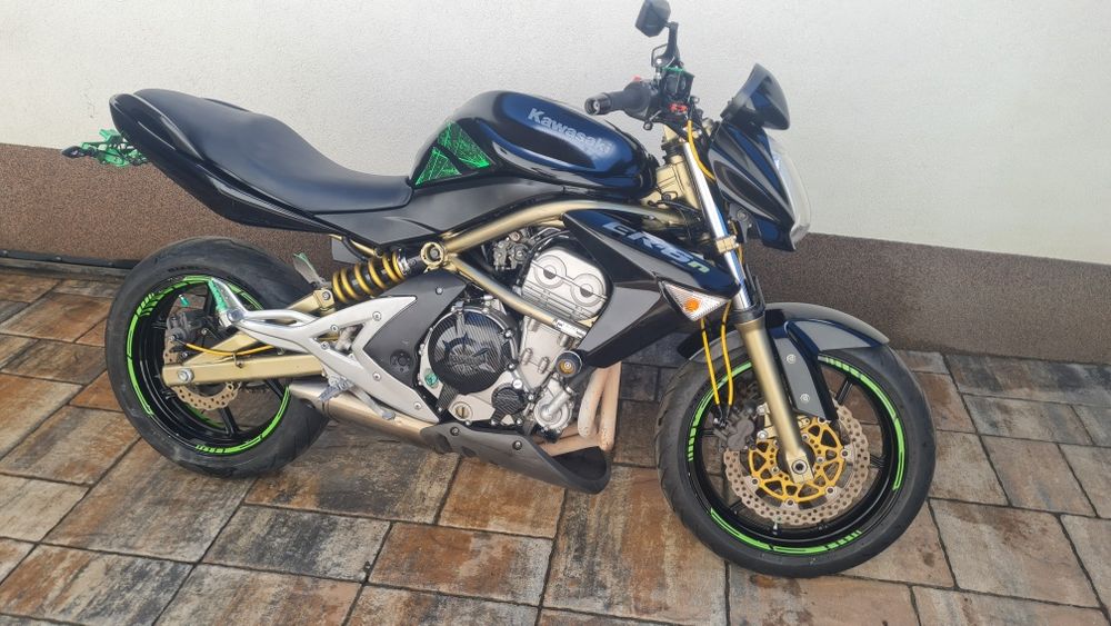 Kawasaki Er6n A2
