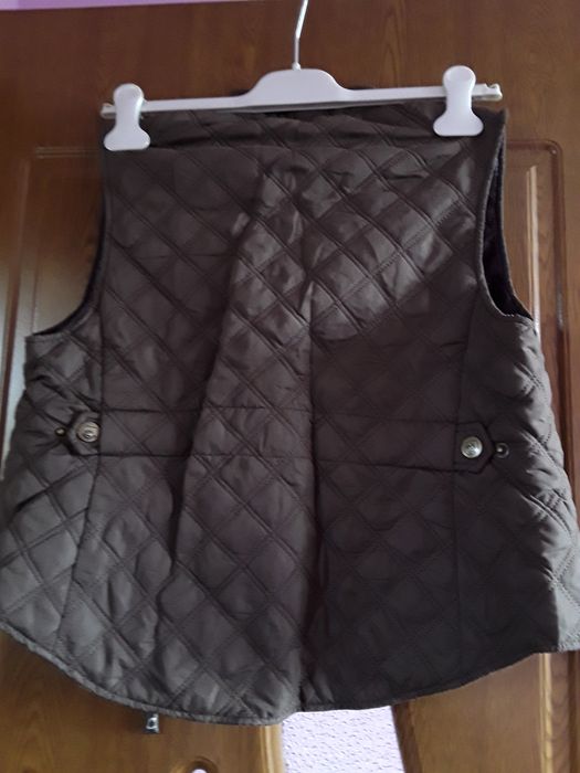 Vând Vestă Dama Mărimea S