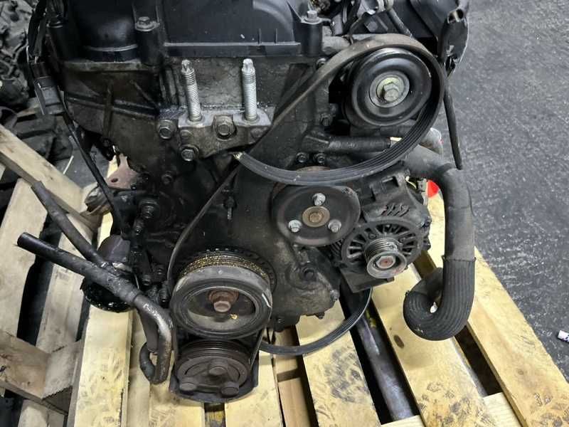 Двигатель Mazda 5 L8202 1.8