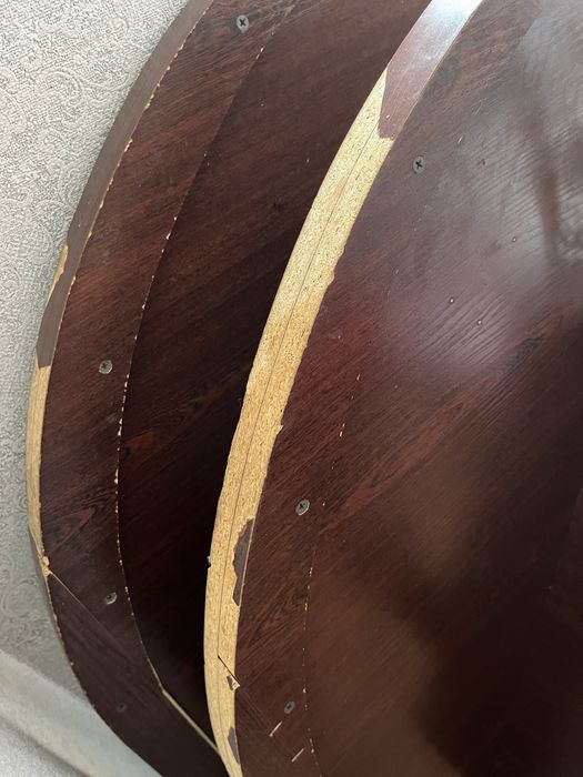 Продам овальный стол большой