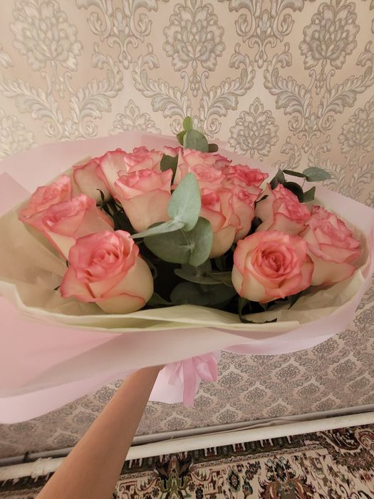 Букет роз 25 штук