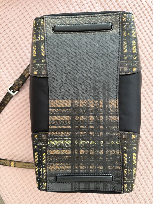 Дамска чанта PRADA