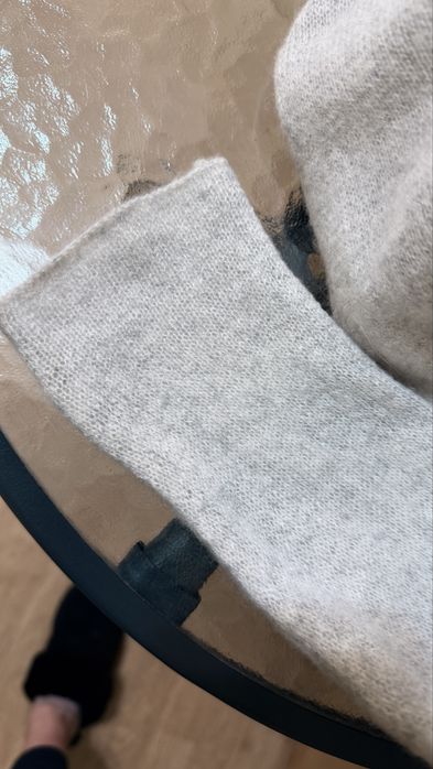 Пуловер  Zara. 100%кашмир Размер L