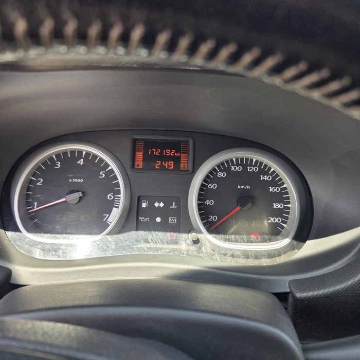 Dacia Duster 1,6Benzina. —Euro 5 —3400 €