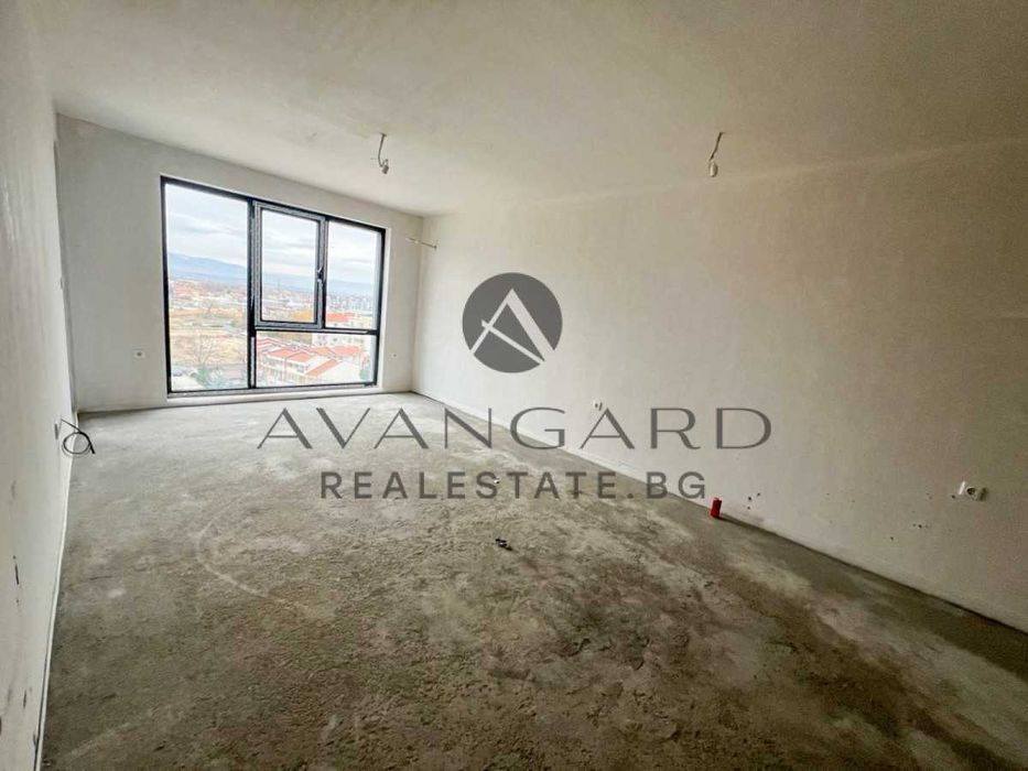 оф.24823 2-стаен с АКТ 16 в кв.Христо Смирненски