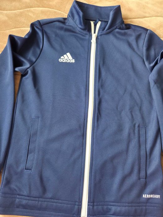 Оригинално горнище на Adidas