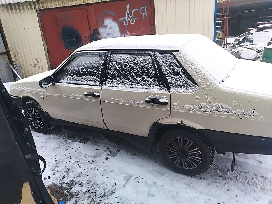 продам ваз 21099