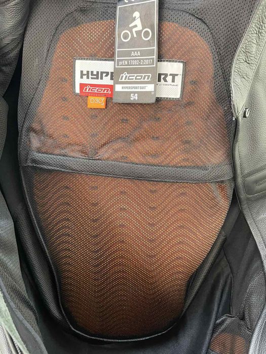 Мъжки мото  екип IKON размер 54