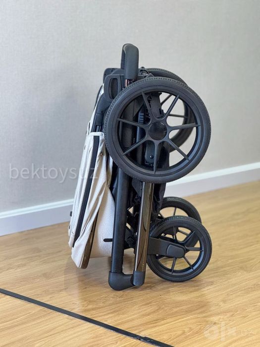 Детская коляска Burbay E80 Pro 2в1 — стиль и комфорт (0-3 лет)