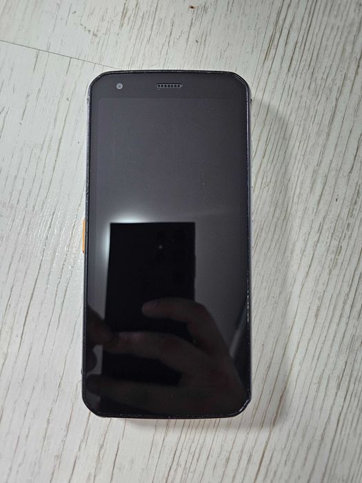 Телефон с термокамера - CAT S62 PRO