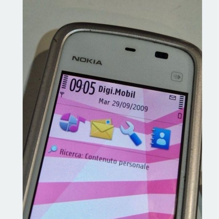 Telefon Nokia perfect funcțional