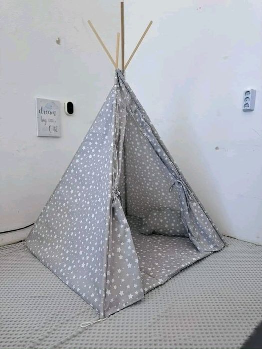 ХИТ ЦЕНА 43 лв Палатка с височина 150 см за двора или вкъщи