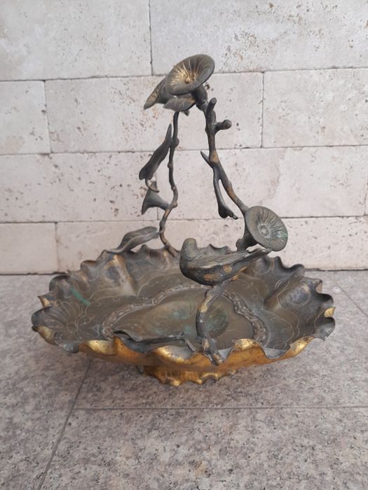 Fructiera  veche din alamă , transport gratuit