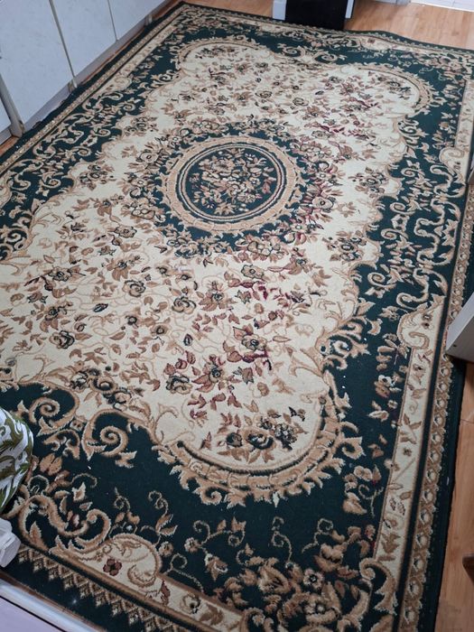 Продам ковры в хорошем состояний