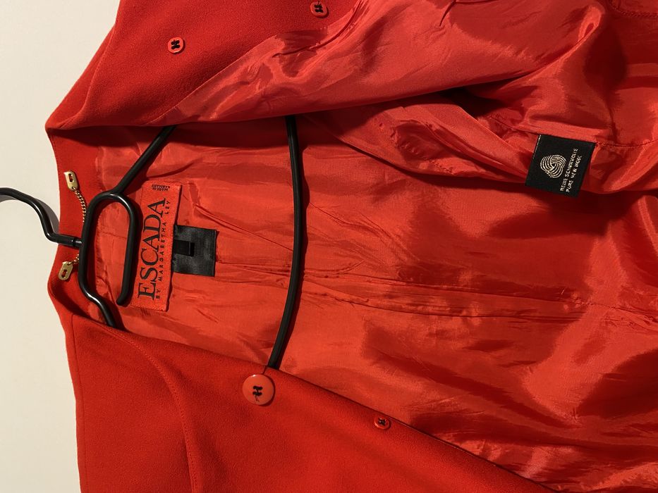 Pardesiu/Trench ESCADA